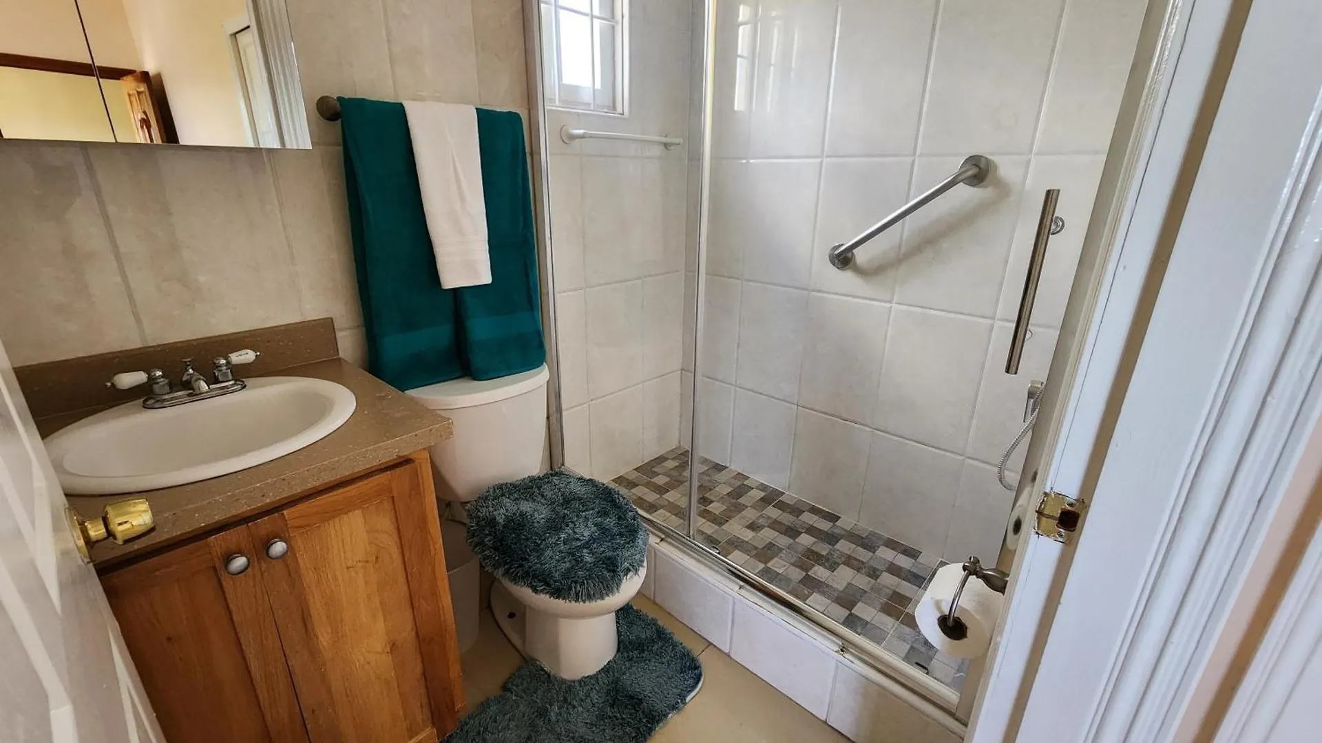 Bed and Breakfast Sweet Oasis Kingston